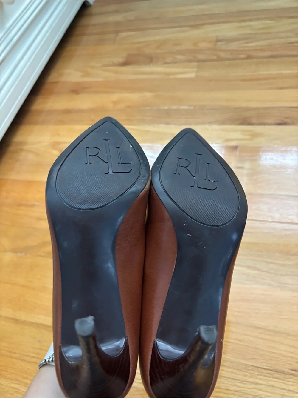 Lauren Ralph Lauren classic pointed